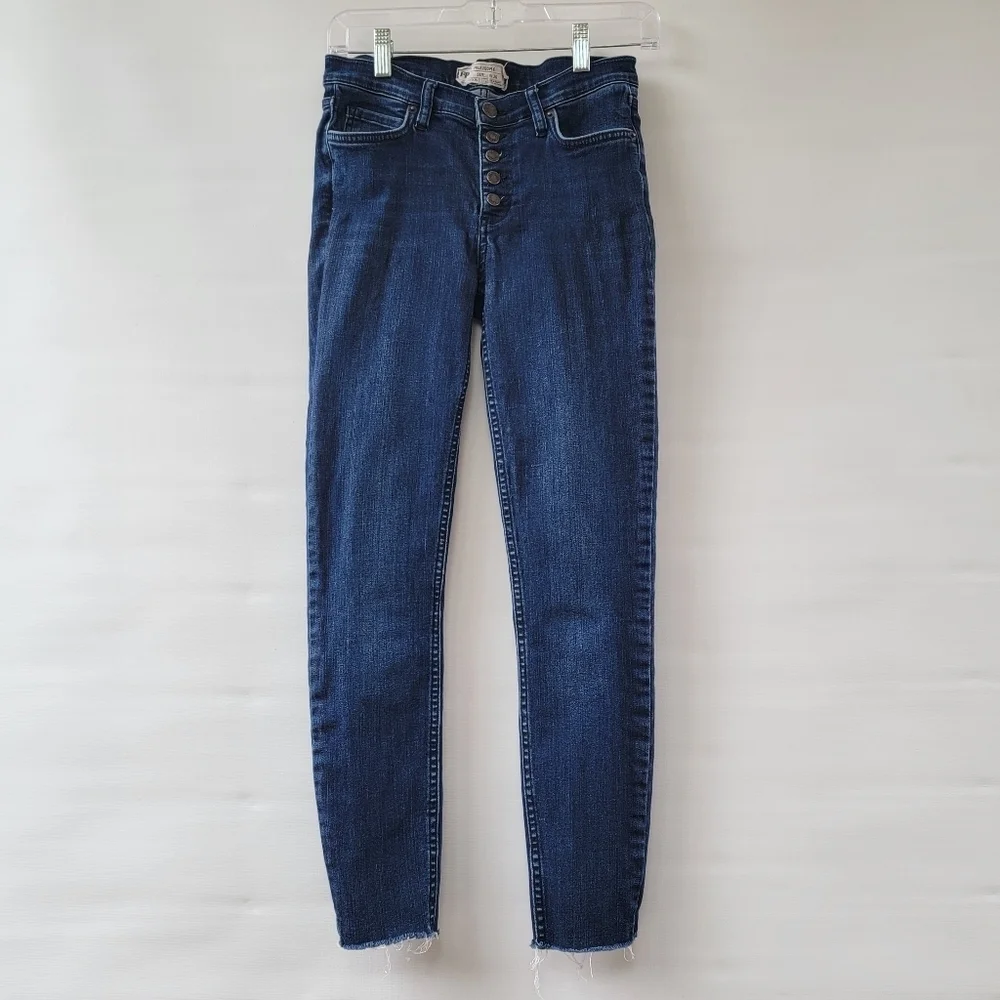 Free People Skinny Jeans Size 26 Dark Blue Exposed Fly Raw Hems Minimalist Jeans